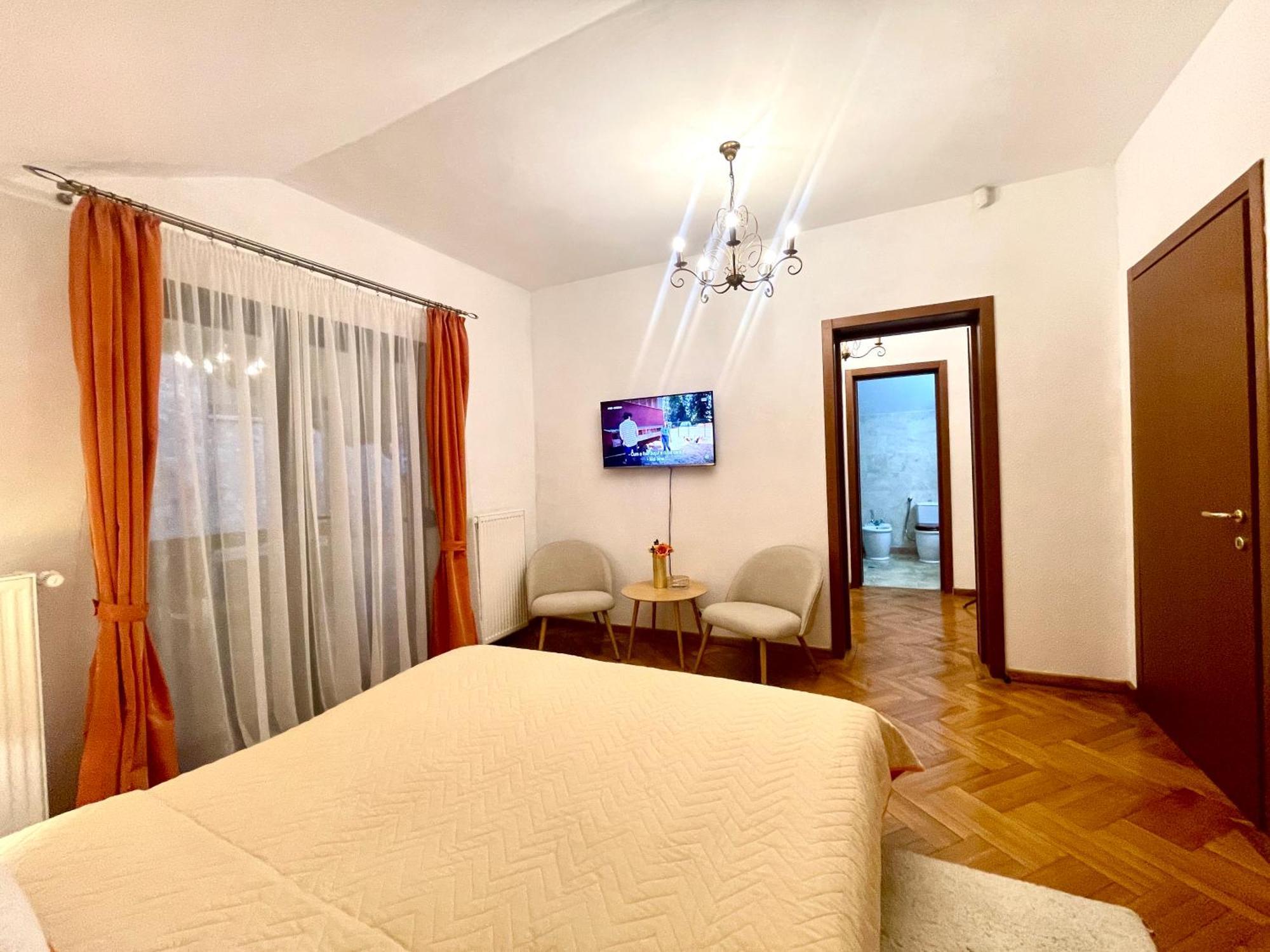 Hotel Vila Terase Sinaia Esterno foto